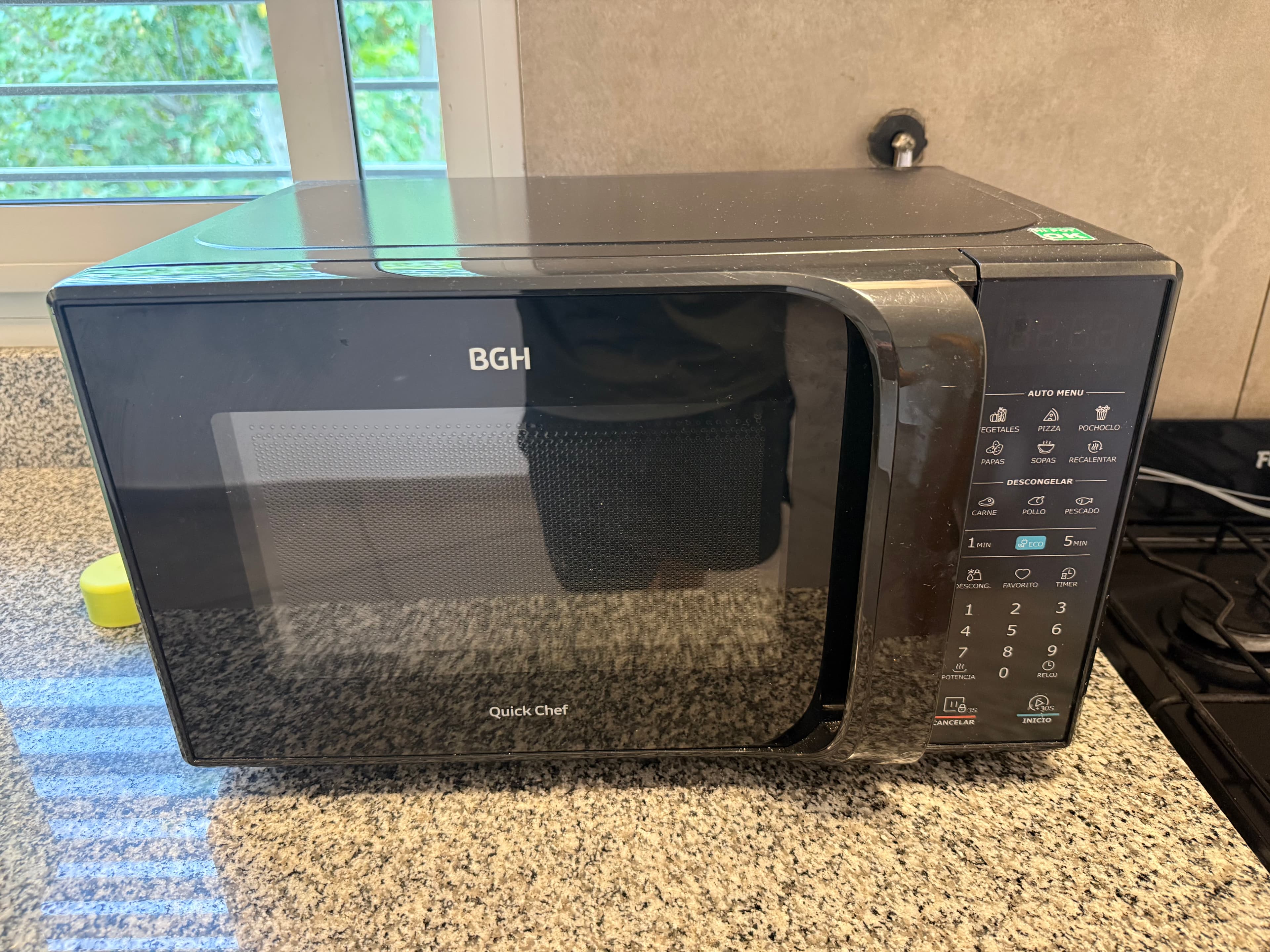 Microondas BGH - foto 1