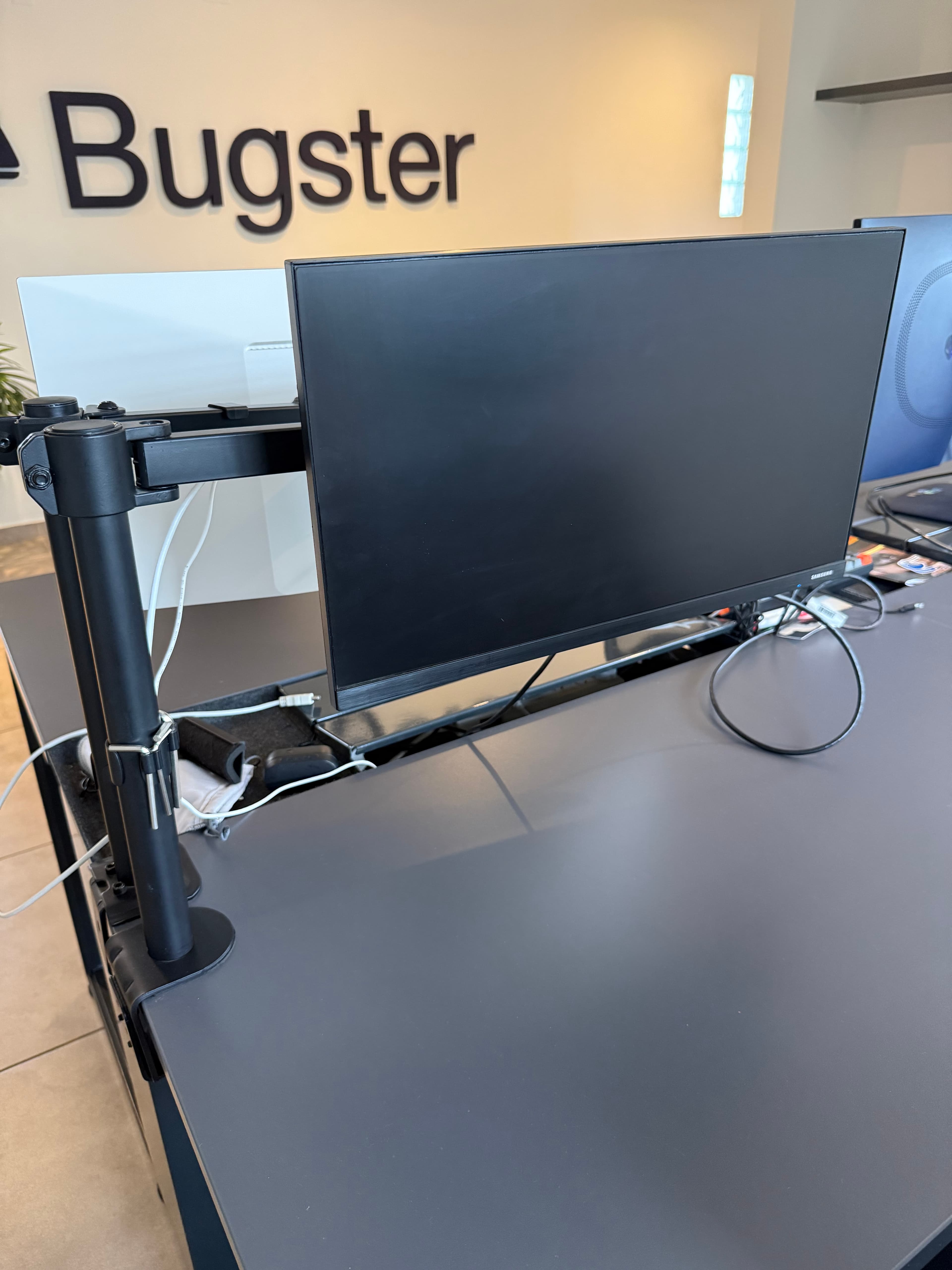 Monitor Samsung + Base - foto 1